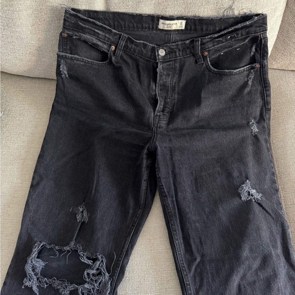 Abercrombie & Fitch womans Black Relaxed Jeans